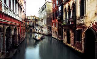 The Gondolier Wall Mural