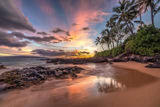 Colourful Sunset From Secret Cove, Maui, Hawaii Wall Mural
