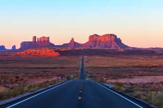  Scenic View Of Monument Valley In Utah At Sunrise,  United States  Wall Mural