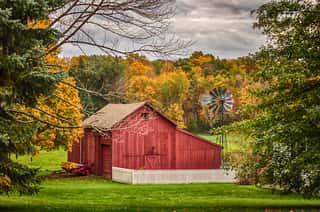 Old Red Barn In Autumn Wall Mural