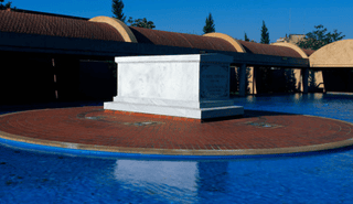 Martin Luther King\'s Tomb At The Center Of A Reflecting Pool  Wall Mural
