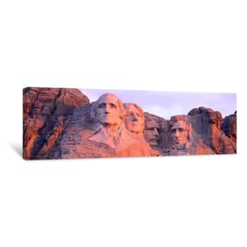 Image of Mount Rushmore, South Dakota, USA Canvas Print