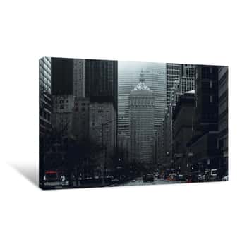 Image of The Helmsley Building Seeing From Park Avenue 4 Canvas Print