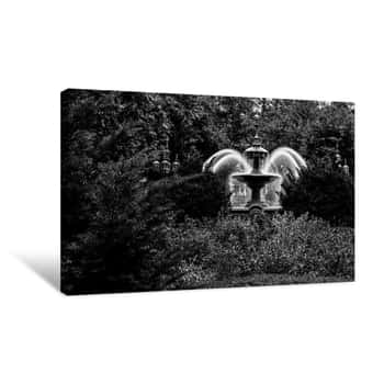Image of City Hall Park Black and White Canvas Print