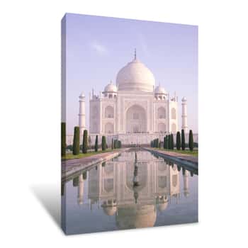 Image of Taj Mahal Vertical Panorama Canvas Print