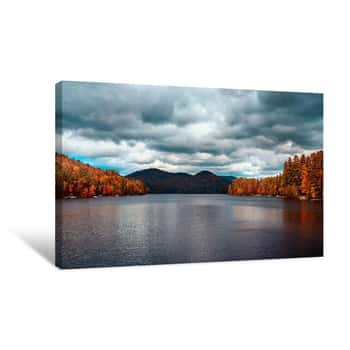 Image of Lake House View 12 Canvas Print