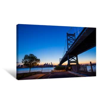 Image of Philadelphia Skyline At Sunset Canvas Print
