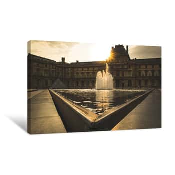 Image of Louvre Im Sonnenuntergang Canvas Print