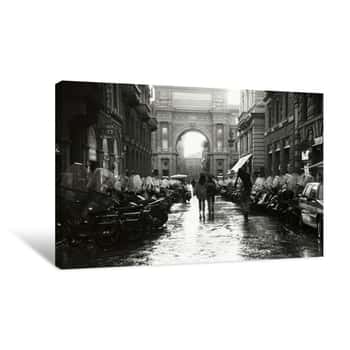 Image of Firenze Street Rain Italy Canvas Print