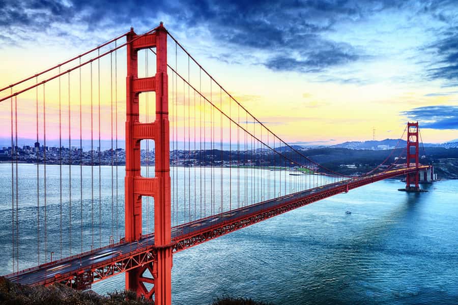 San Fransisco's Golden Gate Bridge Wall Mural